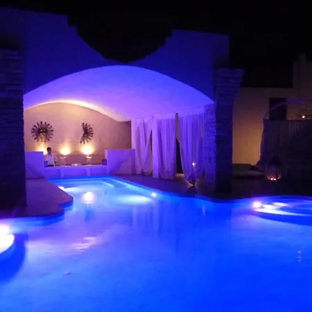 أجنحة أستارته 5* Akrotírion