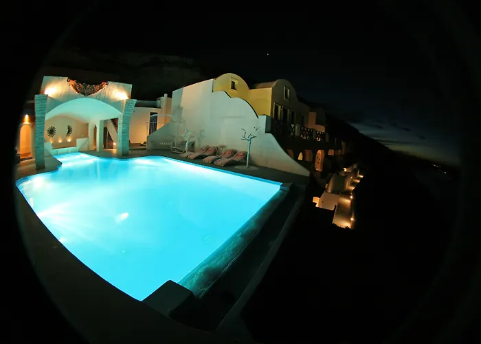 阿斯塔特套房酒店 Akrotírion