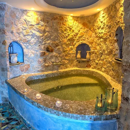 Astarte Hotel 5*